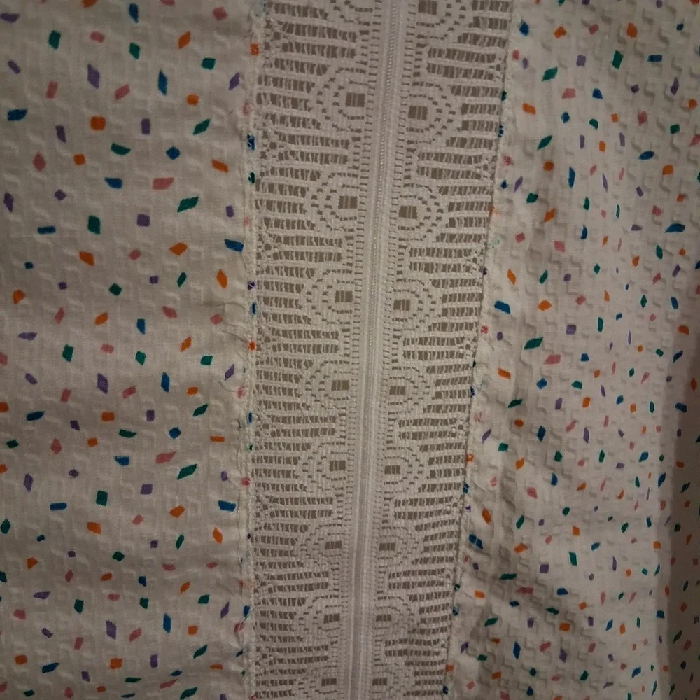Vintage 90s Crepe Fabric Tablecloth Bright Color Speckled‎ Lace Lg Easter Spring